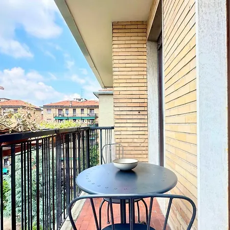 Apartment Homeby, Casa Delle Primule Milan