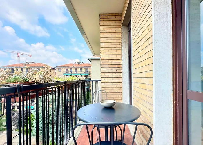 아파트 Homeby, Casa Delle Primule 밀라노